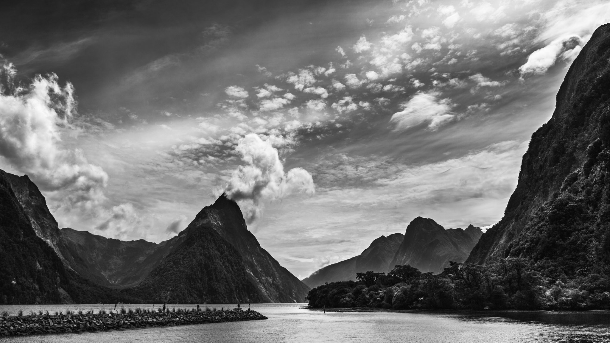 Milford Sounds-Sarah Galvan Photographe