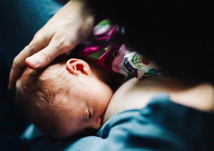 Une mère avec son fils_Sarah Galvan